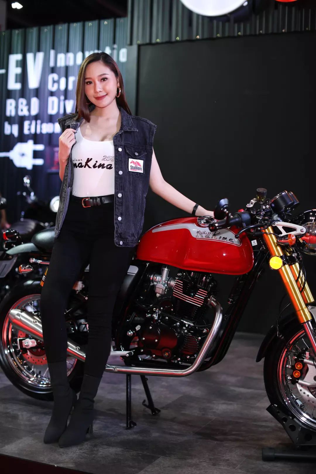 2019 曼谷国际车展女郎(8)_展览中心