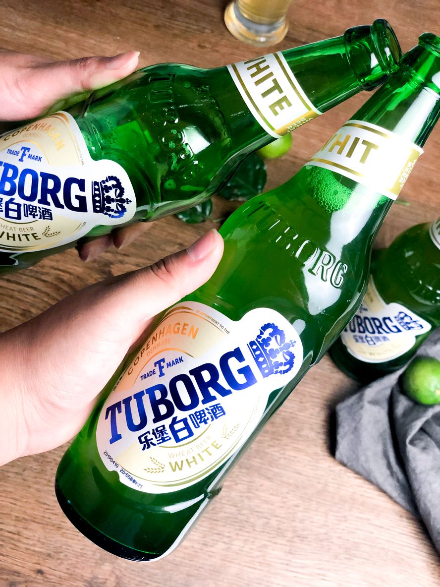 乐堡白啤酒&炸鸡,烧烤不得不说,乐堡白啤真的是十足的百搭cp～无论你