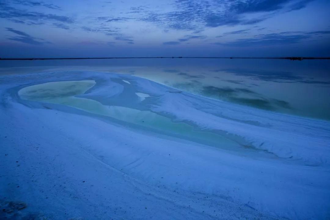 察尔汗盐湖和茶卡盐湖距离_察尔汗盐湖和茶卡盐湖距离多远