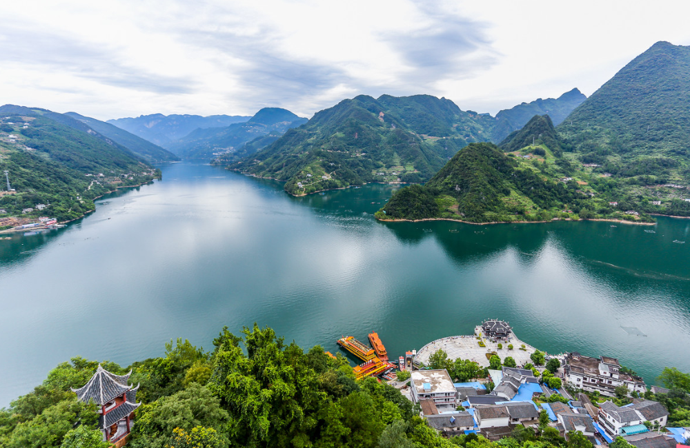 长江沿岸旅游景点图片