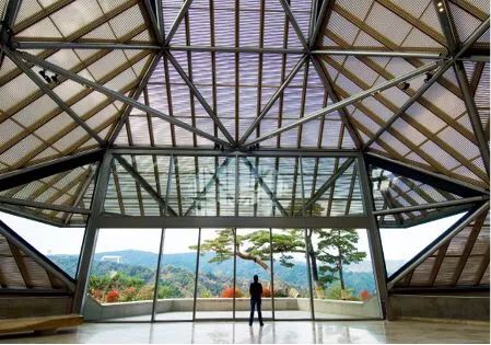 日本美秀美术馆是一座带有典型中国风景的建筑.供图/全景图片