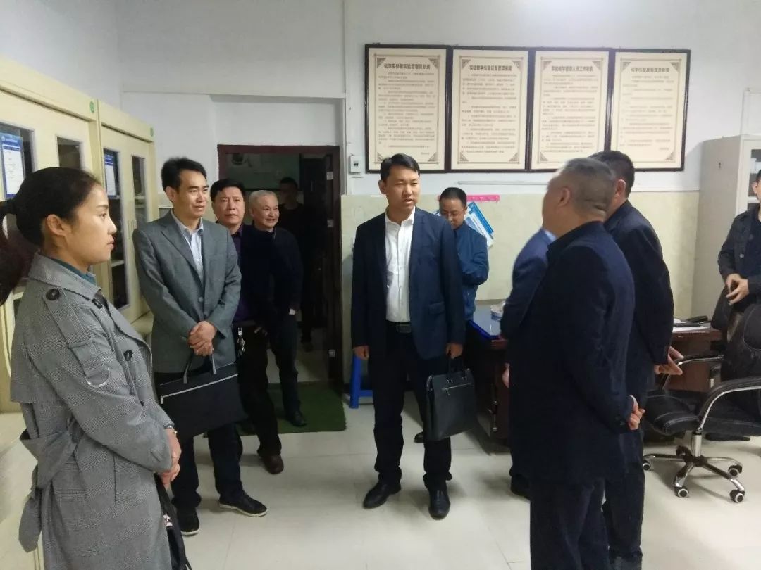 教研室主任冯跃,督导室主任龙彦一行到重庆市酉阳县,秀山县考察交流