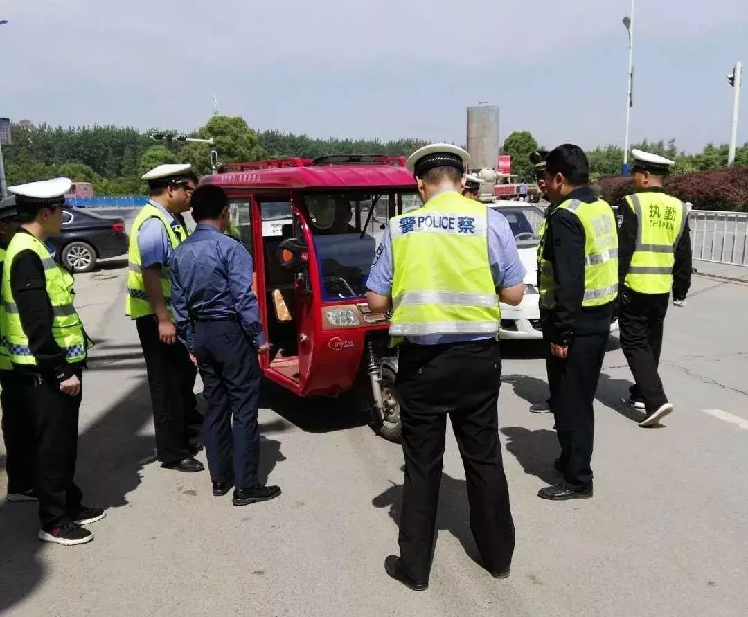 再見電動三輪車告非法營運及違法上路小微車輛車主漢川交警將重點整治