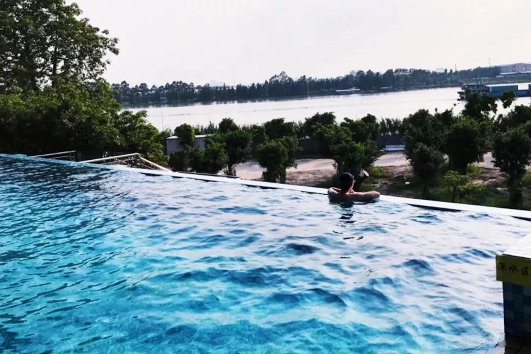 紫泥堂地址:番禺区沙湾镇西安路7号路线指引:地铁3号线市桥站c口出,再