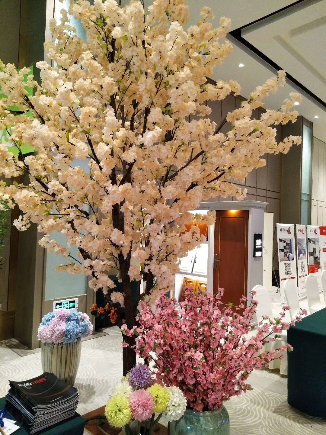 仿真樱花树,520情人节拍照之选