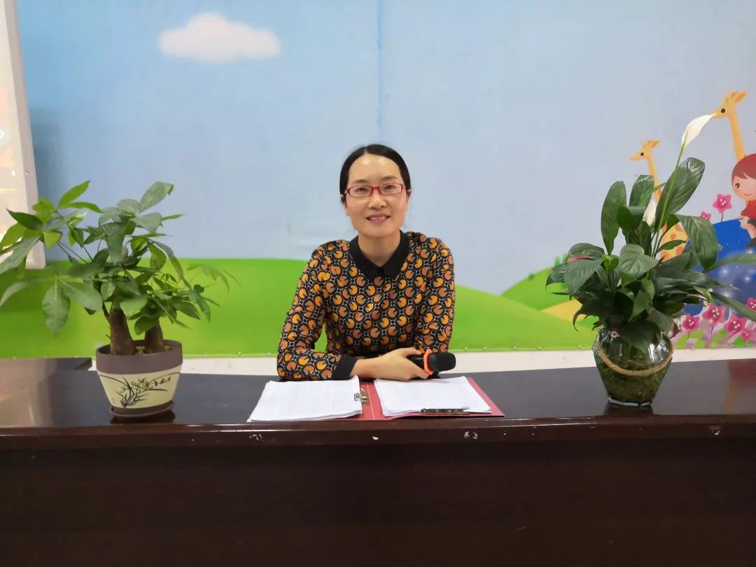 猇亭最美教师推介(三)------实验小学万丹