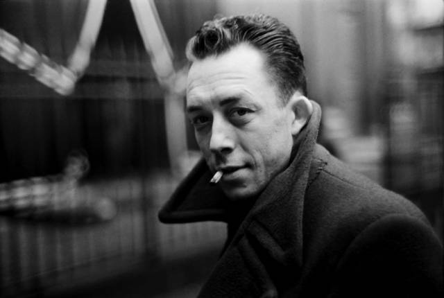 知识分子的一次决裂:他为何厌恶萨特和波伏娃?