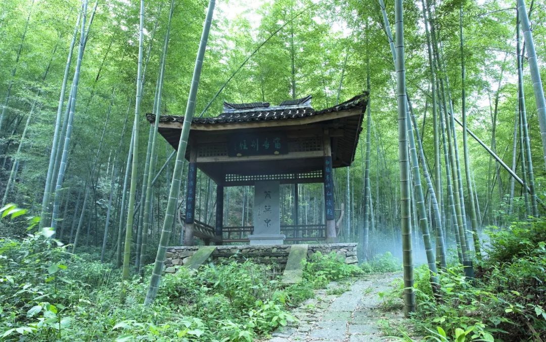 著名山水画《富春山居图》的实景地和原创地中国元代画家黄公望隐居并