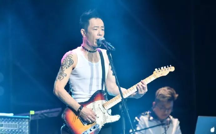 湛江海豚音乐嘉年华丨黄贯中信乐团等明星点燃你的激情