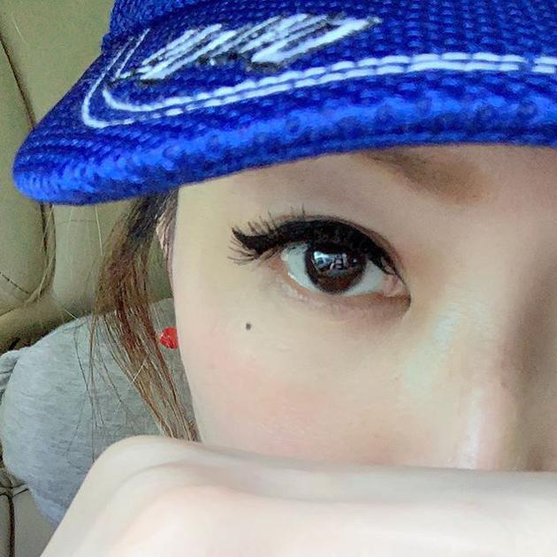 郑秀文晒自拍谈人生感悟:从心出发是最好的视角