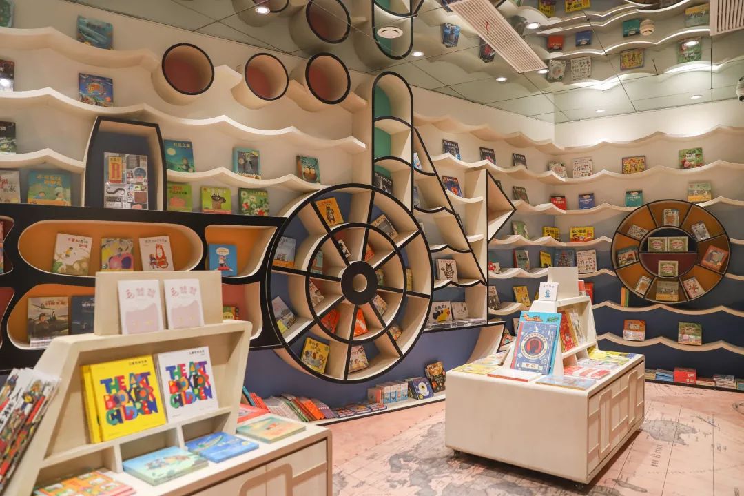 钟书阁武汉首店来了!