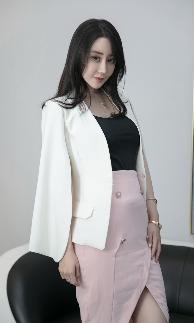 优雅女王欣凌,美在骨子里