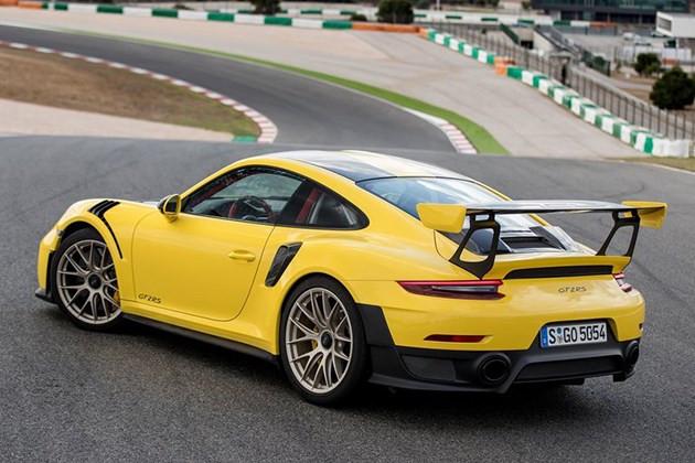 绿色地狱征服者 纽北最速量产车盘点/这才是真正的赛道之王