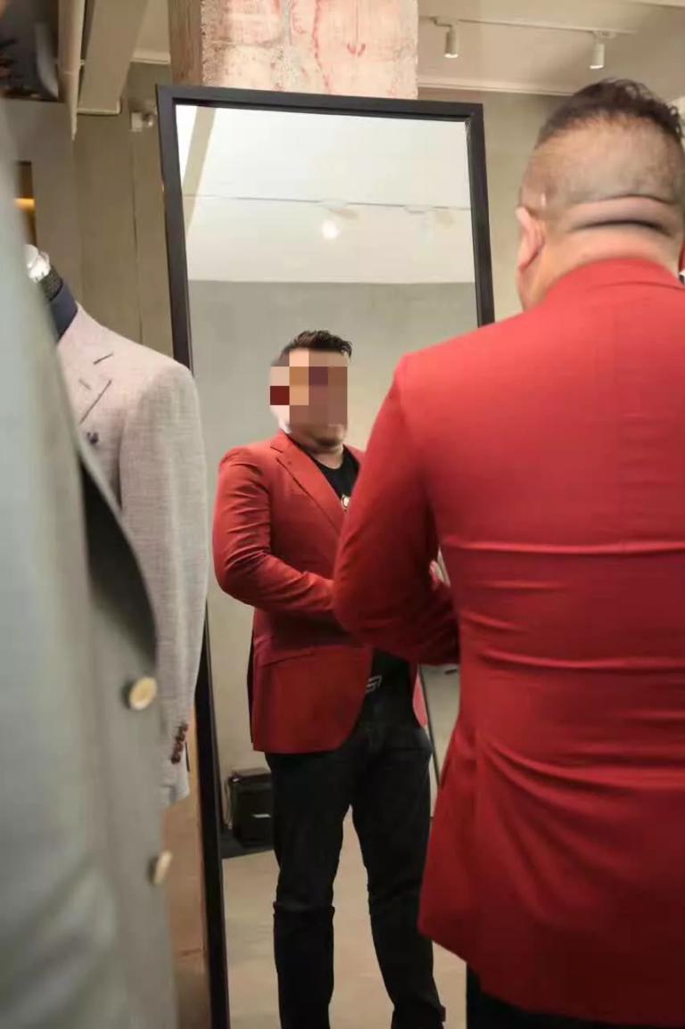 昆明恶霸孙小果另一面改名后曾开设多家娱乐场所