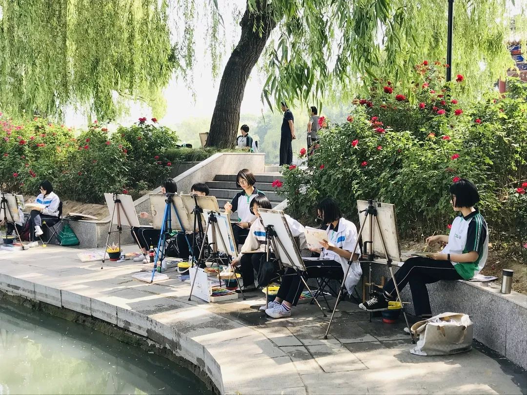 绿树红花最怡情公园写生绘美景记邢台五中美术部高二年级达活泉写生