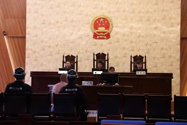 为非作恶,欺压百姓,敲诈勒索.大理南涧7人获刑