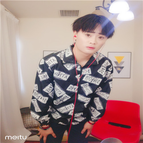 说唱之神rap祥龙正能量为现实朋友慧儿宣传而