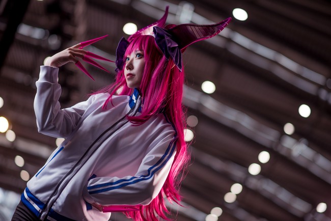 cos场照上的体操服龙娘