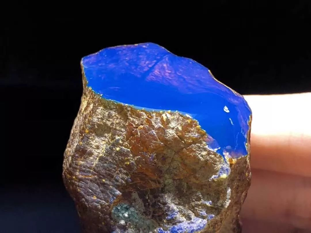 多米蓝珀:它有多神秘,就有多美丽!_琥珀