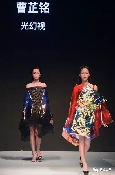 深圳大学艺术学部领导,服装教育领域的专家学者,深圳服装企业精英