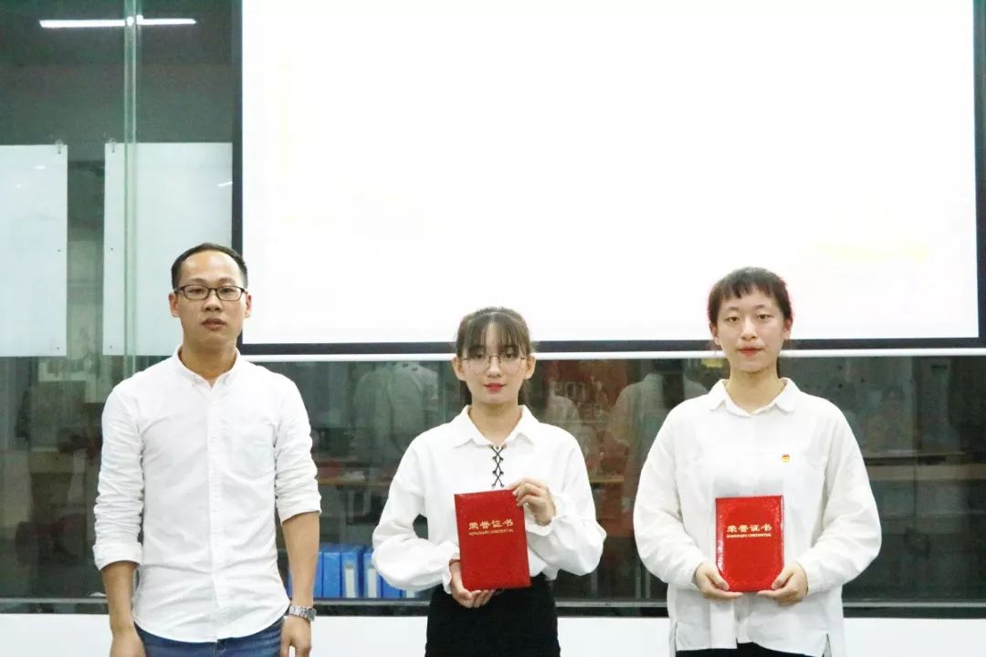 三等奖吉安师范学校廖微建环学院徐美娜农技校李洋优秀奖医护学院邓