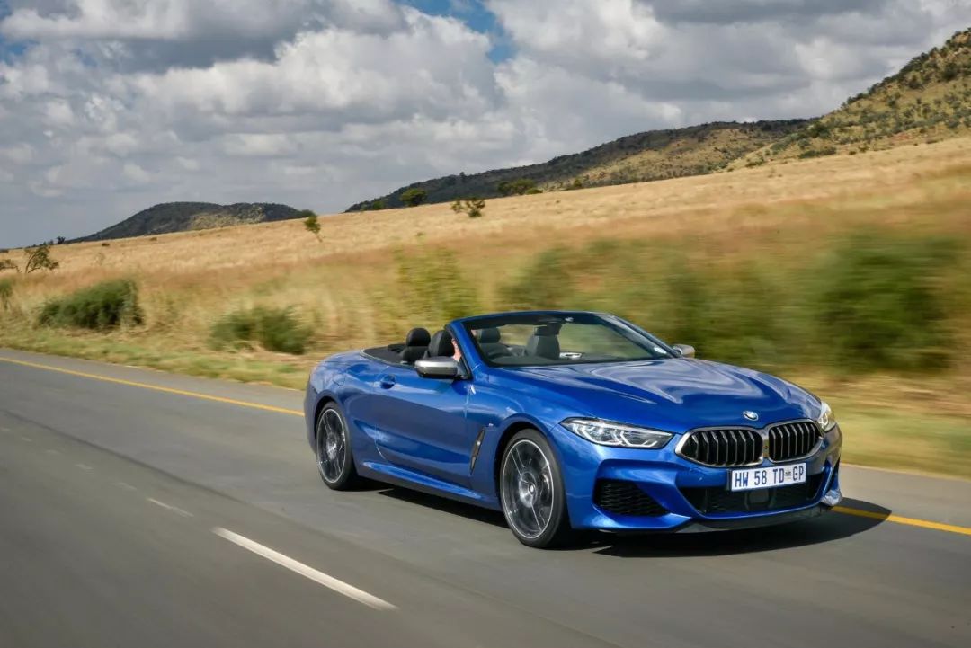 敞篷与v8的完美结合宝马m850i美图欣赏