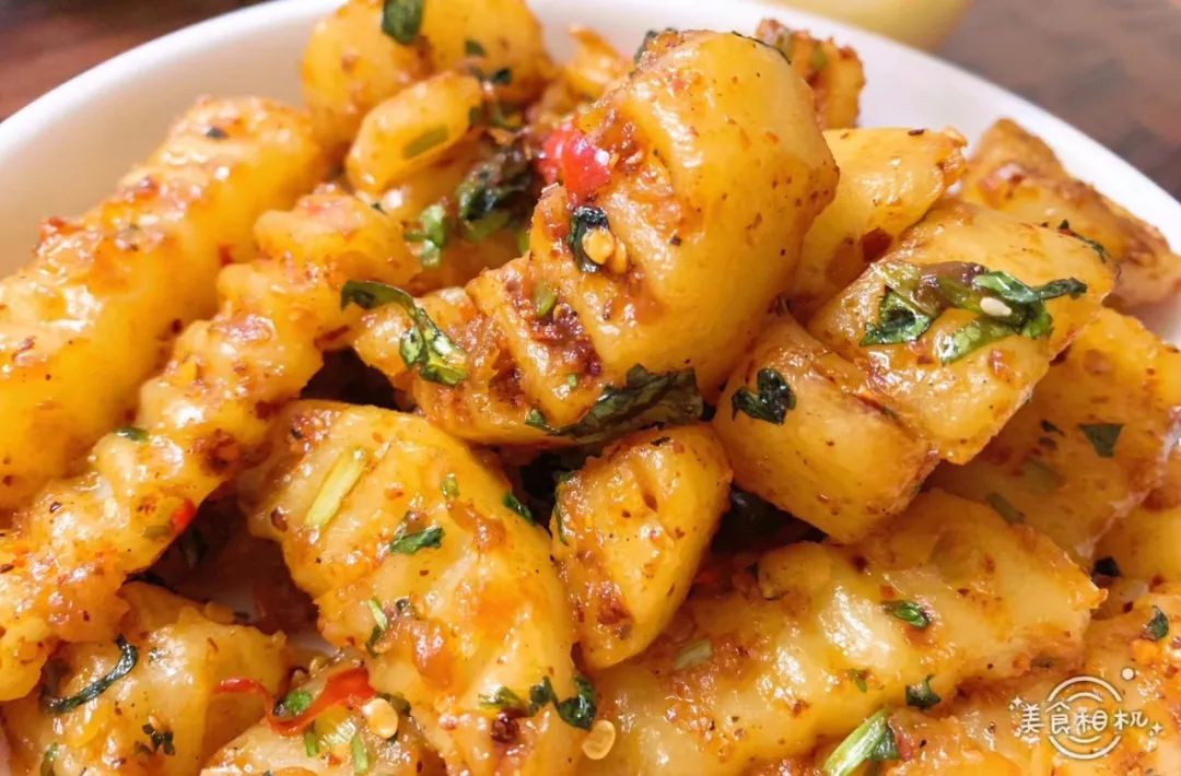 曝光个旧首家工业风音乐餐吧简直是