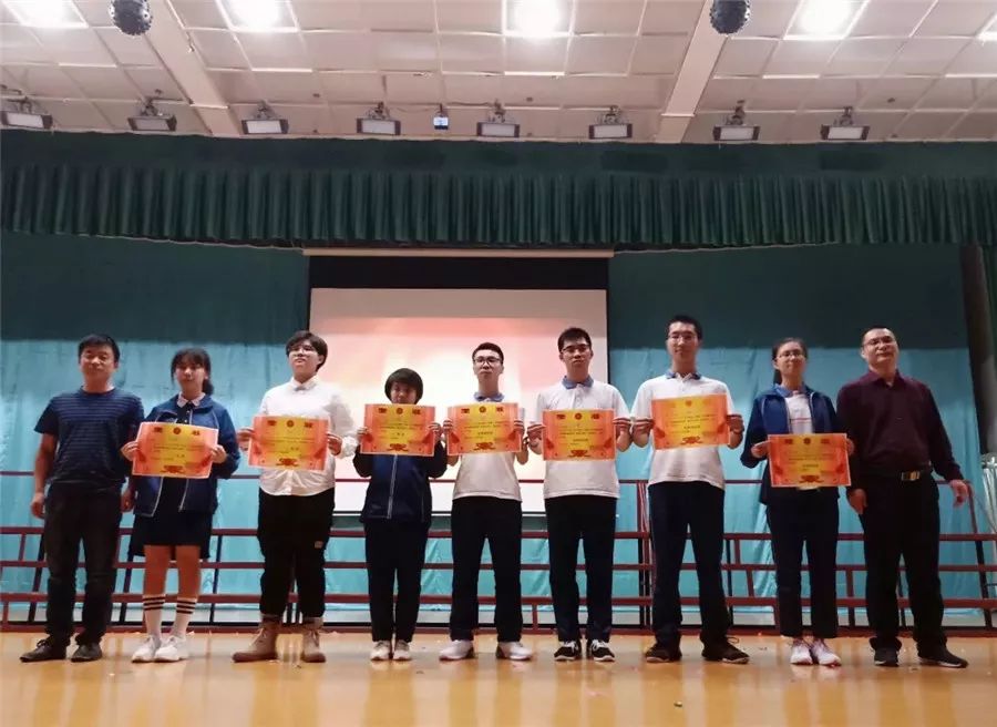 潮南实验学校举办五四精神传薪火激扬青春献祖国主题2019年歌咏比赛