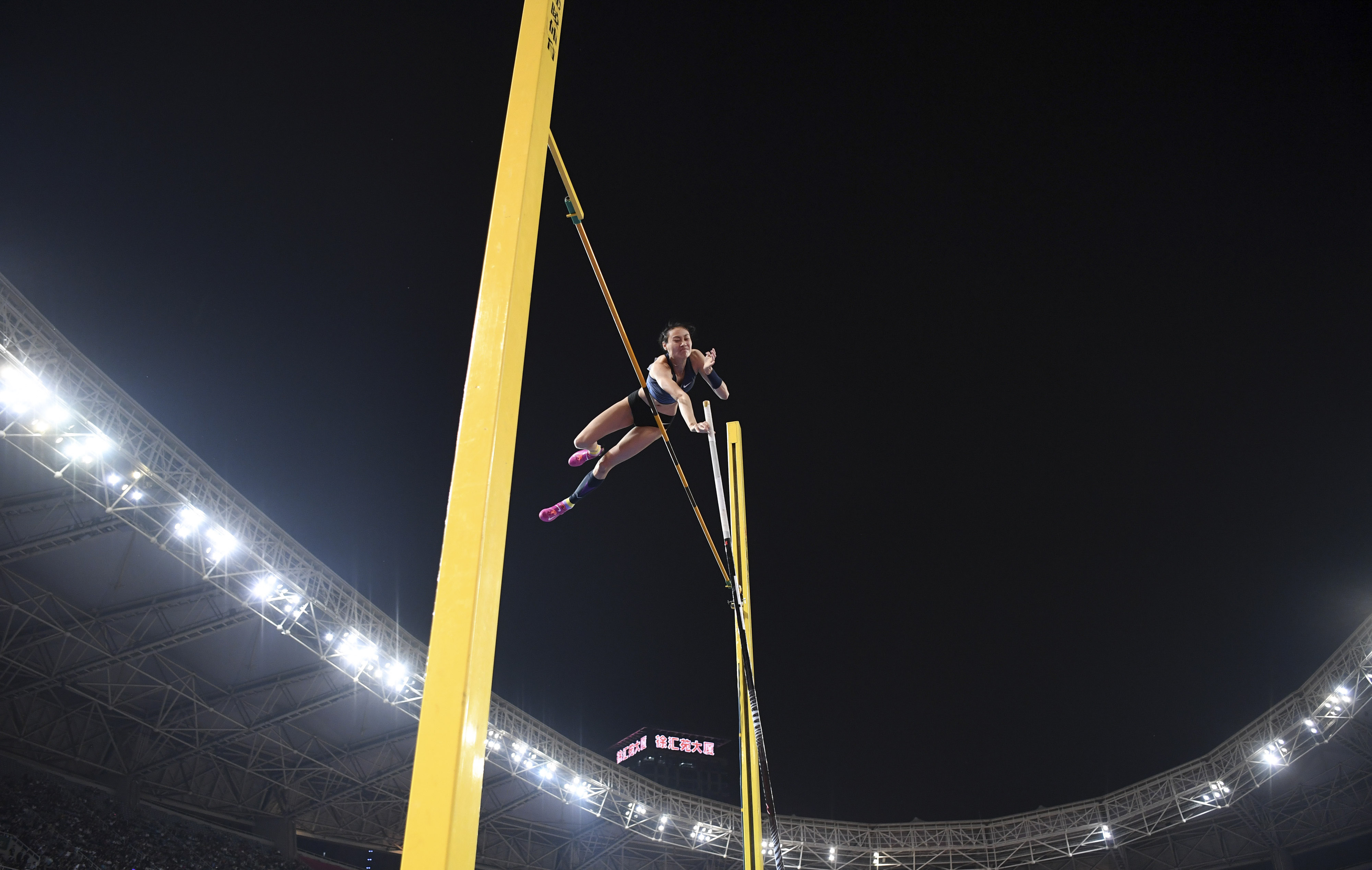 田径——2019国际田联钻石联赛上海站:女子撑杆跳高赛况