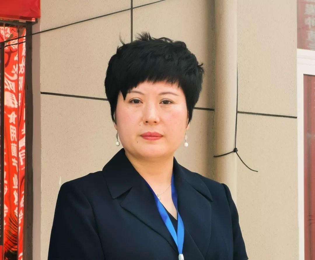 洛阳广播电视台《金色田野》栏目主任邢原来,汝阳县人民政府副县长陈