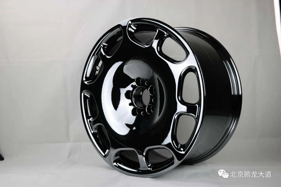 不褪镀的真空电镀轮毂