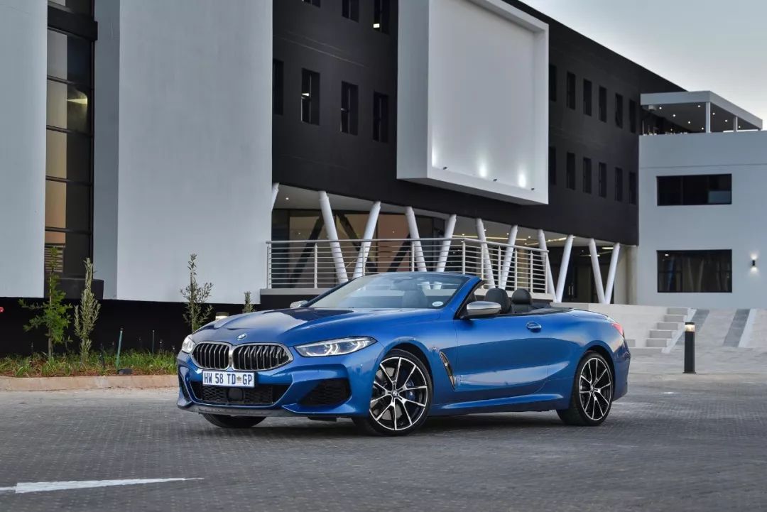 敞篷与v8的完美结合宝马m850i美图欣赏