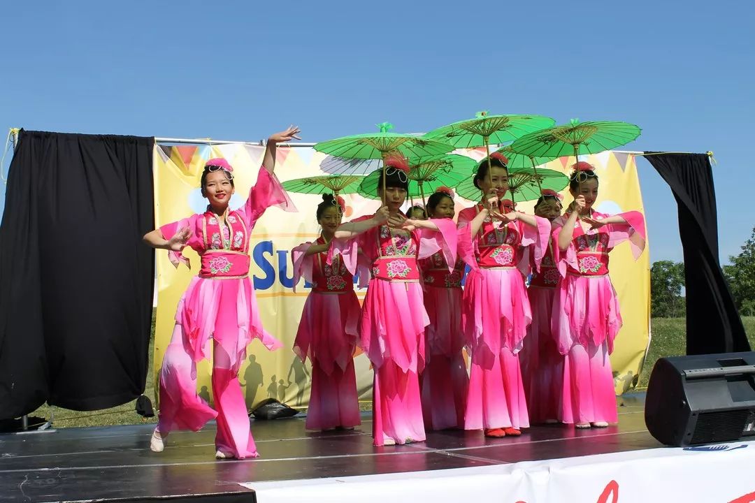 cpac华夏节少儿才艺大赛舞台节目表演热招中千人舞台秀出你的风采