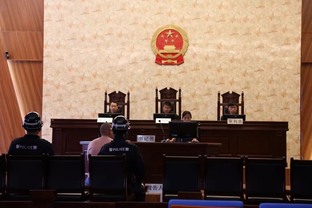 扫黑除恶为非作恶欺压百姓敲诈勒索南涧7人获刑