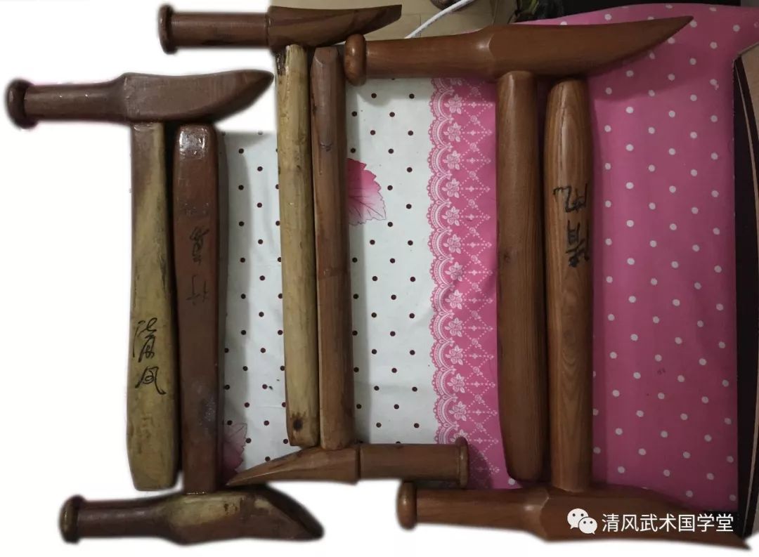 随身多年的手刺(手撑子)朋友做的防身武器甩棍自己设计制作的流星胆