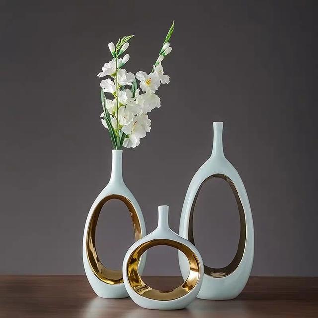 现代风格中的花瓶装饰怎么选请看这几点