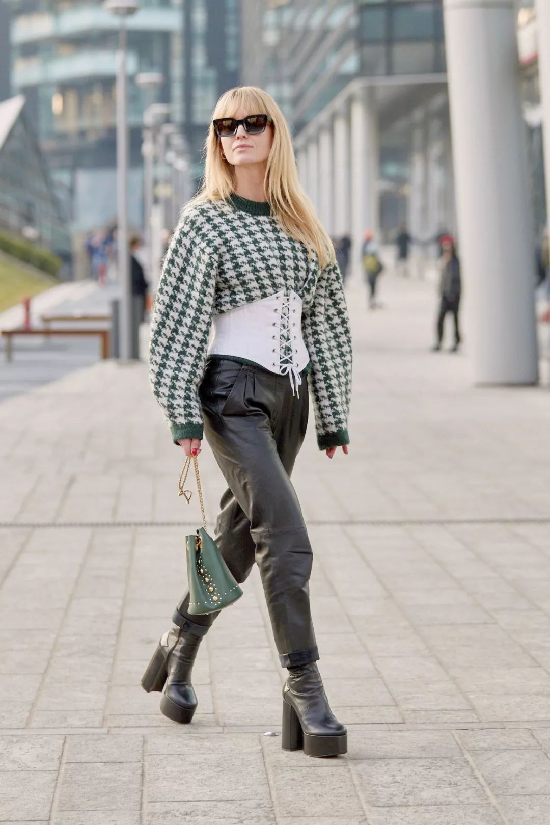 原创今夏最swag的泡泡袖宋茜唐嫣都在穿