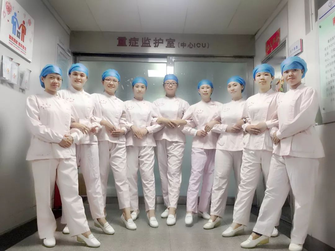 快来为这些白衣天使点赞!