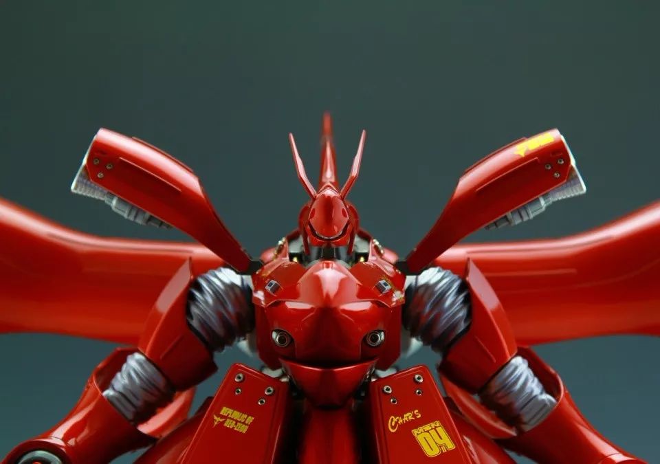 小t高达秀夏亚最后爱机异类红色闪光夜莺