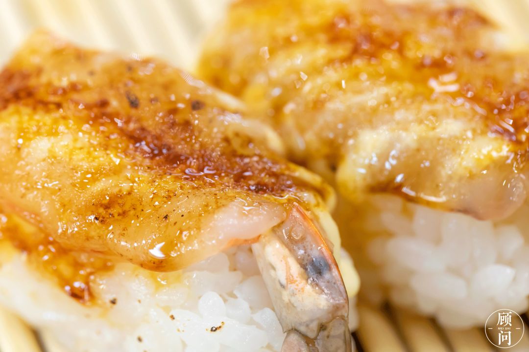 开在校门口的寿司店,只卖3元_鳗鱼