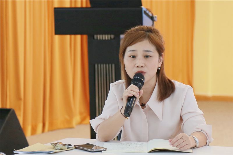 教师有话说说丁详:陈一郎老师的教学活动将简单做到不简单,看似简单的