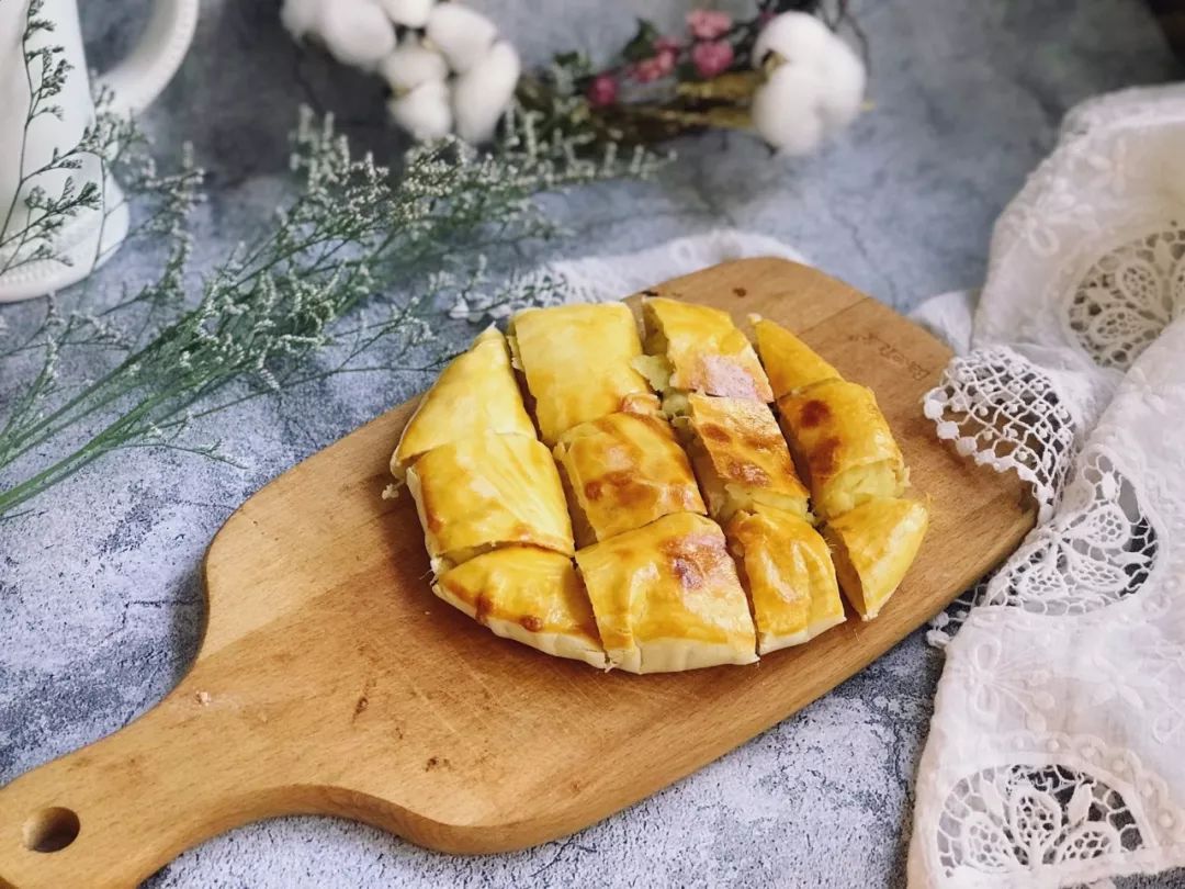 最近被这款网红榴莲饼馋坏了今天终于忍不住下手了好吃到爆