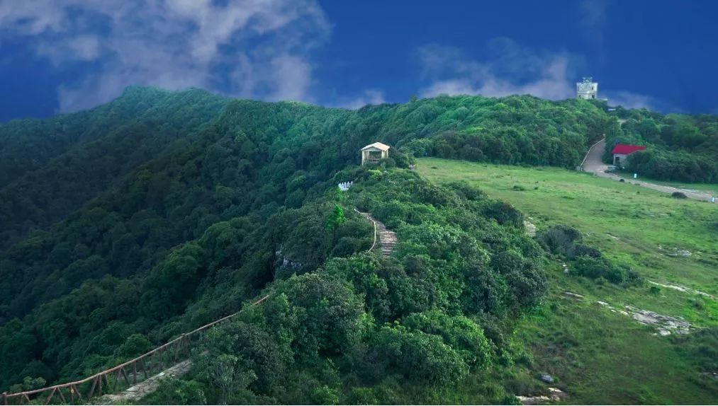 周末来磨盘山一起享23℃的清凉夏天!