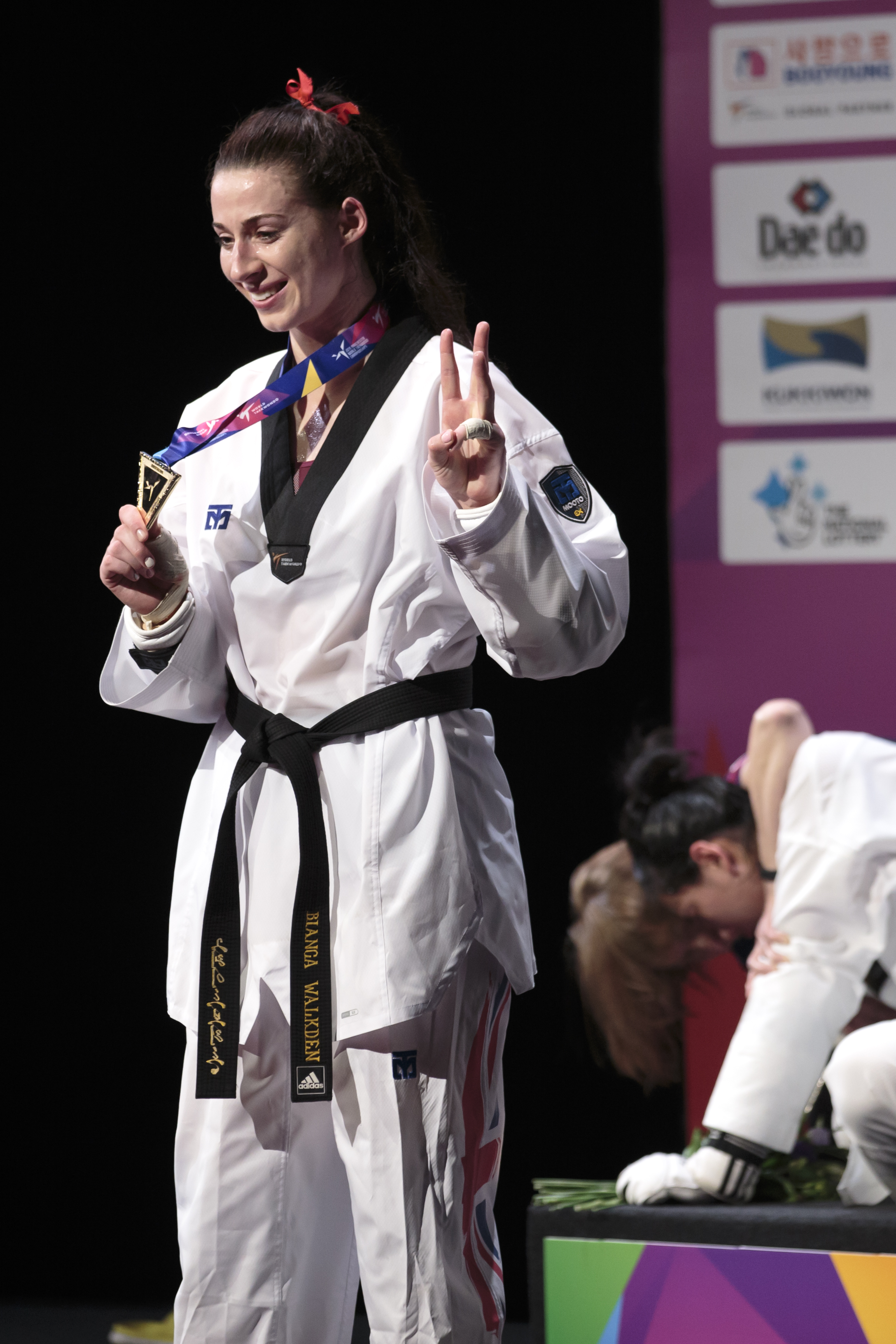 跆拳道——世锦赛:沃克顿获得女子73公斤以上级冠军
