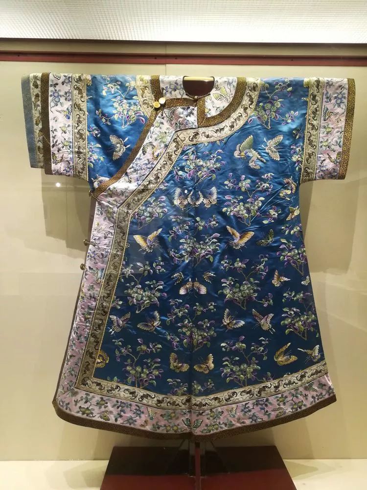 【以物述史】沈阳故宫百件文物之四——织绣