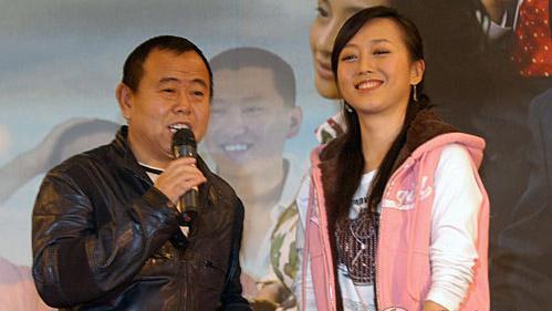 网友们很好奇潘长江女儿潘阳死亡到底是意外还是人为的呢?