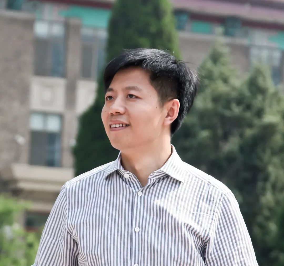 张凤梧主持嘉宾长久以来世界建筑史上缺少对中国古代建筑设计理念和