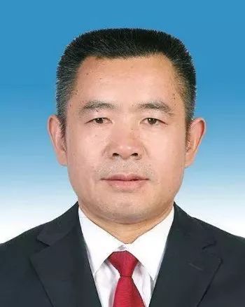 昨夜今晨云南46名干部职务调整多为副厅级