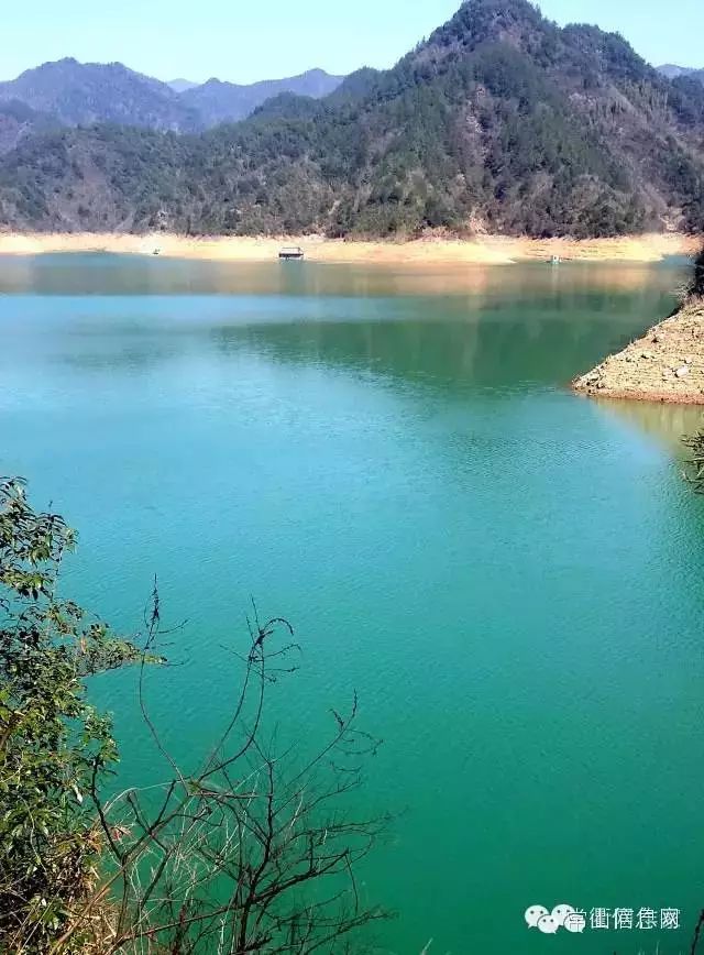 对坞与芙蓉湖走笔_常山县