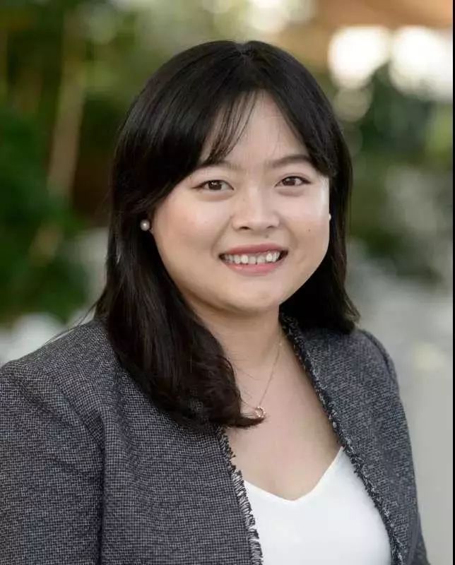 个人简介确认过眼神,她就是值得我们学习和取经的人啦!a:胡婧是谁?